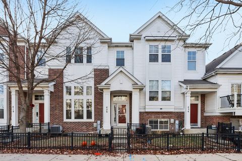 426 Plaza Place Aurora IL 60504