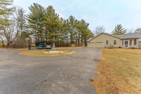 Tiny photo for 14103 Westwood Trail, Woodstock, IL 60098 (MLS # 12555610)