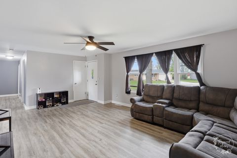 Tiny photo for 235 E 2740 S Road, Kankakee, IL 60901 (MLS # 12636386)