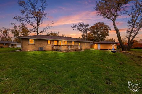 Tiny photo for 235 E 2740 S Road, Kankakee, IL 60901 (MLS # 12636386)