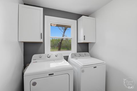 Tiny photo for 235 E 2740 S Road, Kankakee, IL 60901 (MLS # 12636386)