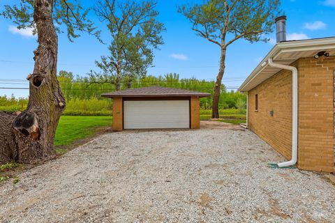 Tiny photo for 235 E 2740 S Road, Kankakee, IL 60901 (MLS # 12636386)