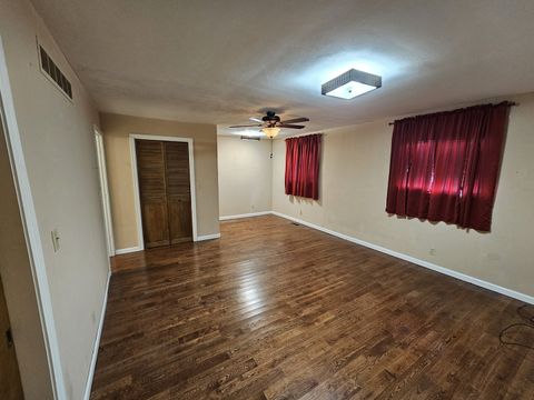 Tiny photo for 2 Linnview Drive, Mt Vernon, IL 62864 (MLS # 12586212)