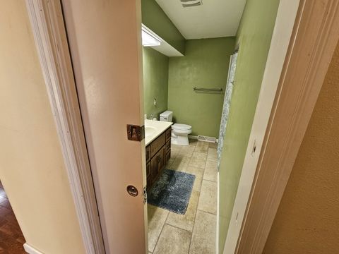 Tiny photo for 2 Linnview Drive, Mt Vernon, IL 62864 (MLS # 12586212)