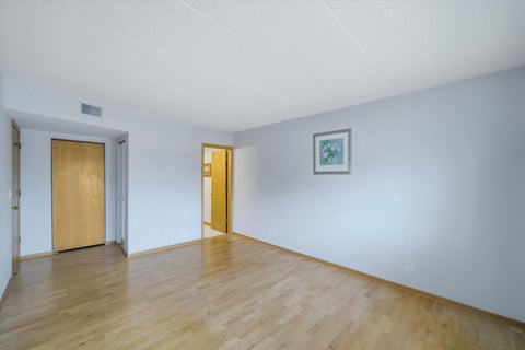 Tiny photo for 545 S River Road #505, Des Plaines, IL 60016 (MLS # 12715772)