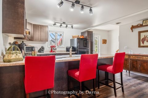 Tiny photo for 331 E Water Street, Kankakee, IL 60901 (MLS # 12586642)