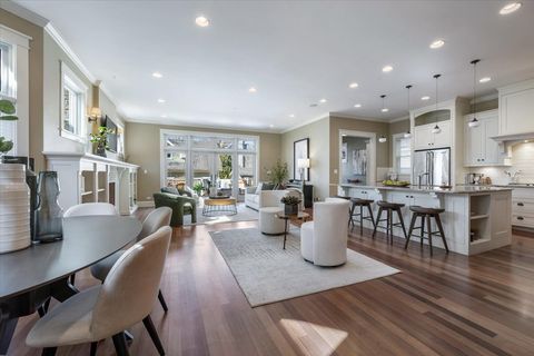 Tiny photo for 1218 Elmwood Avenue, Evanston, IL 60202 (MLS # 12582151)