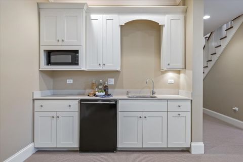 Tiny photo for 1218 Elmwood Avenue, Evanston, IL 60202 (MLS # 12582151)