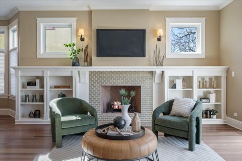 Tiny photo for 1218 Elmwood Avenue, Evanston, IL 60202 (MLS # 12582151)