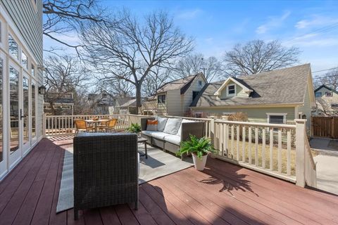 Tiny photo for 1218 Elmwood Avenue, Evanston, IL 60202 (MLS # 12582151)