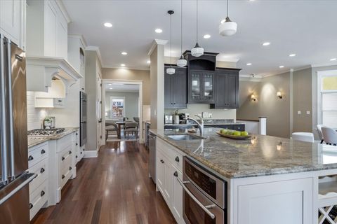 Tiny photo for 1218 Elmwood Avenue, Evanston, IL 60202 (MLS # 12582151)