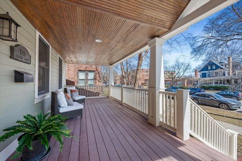 Tiny photo for 1218 Elmwood Avenue, Evanston, IL 60202 (MLS # 12582151)