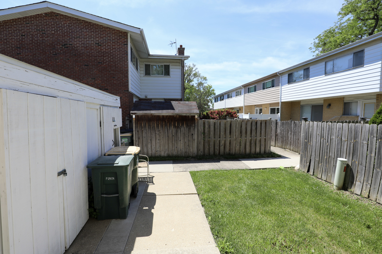 Properties 3 8029 W Lyons Street