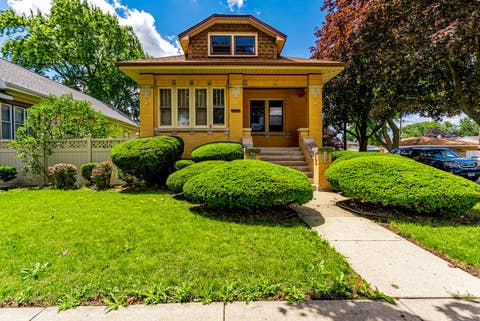 Tiny photo for 3802 S Austin Boulevard, Cicero, IL 60804 (MLS # 12702381)