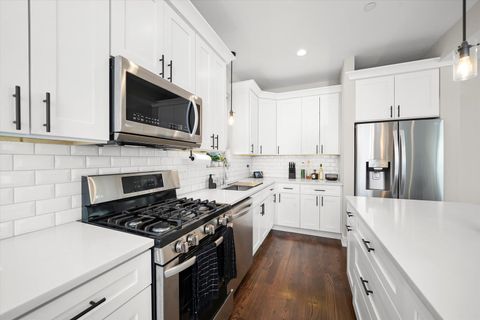 Tiny photo for 2342 N 74th Court, Elmwood Park, IL 60707 (MLS # 12520291)