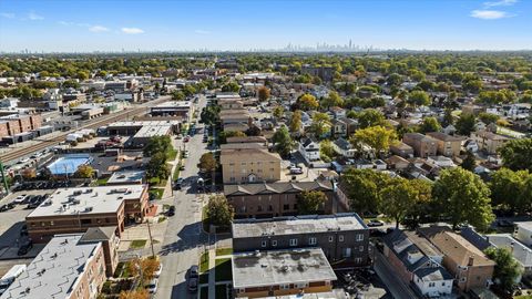 Tiny photo for 2342 N 74th Court, Elmwood Park, IL 60707 (MLS # 12520291)