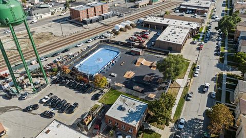 Tiny photo for 2342 N 74th Court, Elmwood Park, IL 60707 (MLS # 12520291)