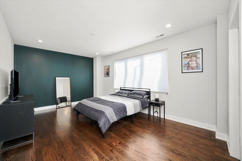 Tiny photo for 2342 N 74th Court, Elmwood Park, IL 60707 (MLS # 12520291)