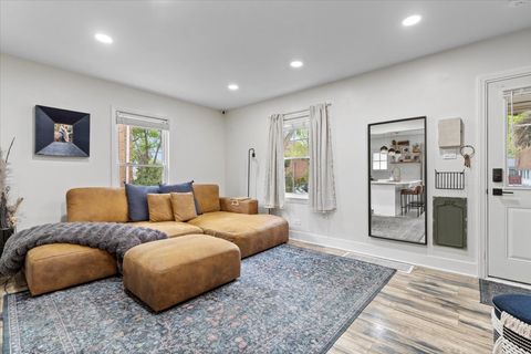 Tiny photo for 9125 S 54th Avenue, Oak Lawn, IL 60453 (MLS # 12632928)