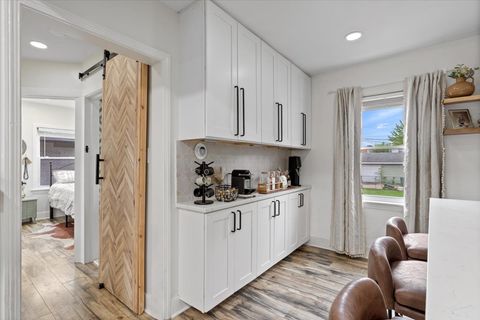 Tiny photo for 9125 S 54th Avenue, Oak Lawn, IL 60453 (MLS # 12632928)