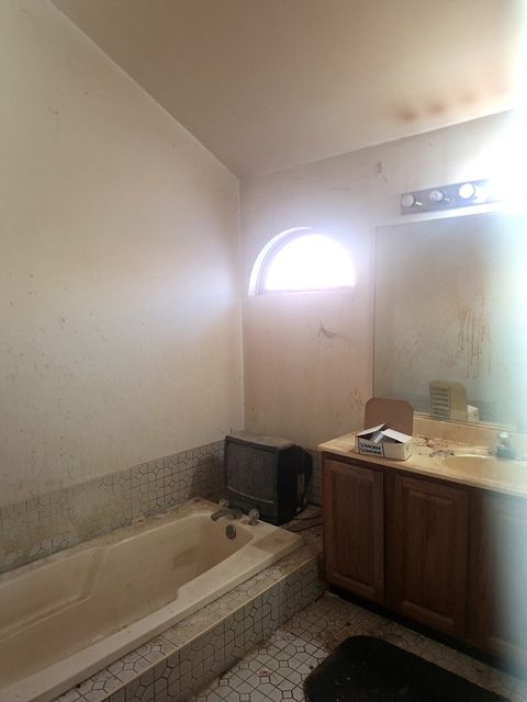 Tiny photo for 8021 W Old Mill Road, Frankfort, IL 60423 (MLS # 12554375)