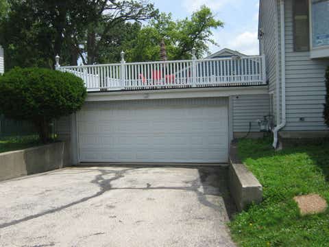 Tiny photo for 1007 Prairie Lawn Road, Glenview, IL 60025 (MLS # 12721463)