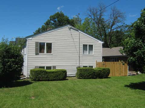 Tiny photo for 1007 Prairie Lawn Road, Glenview, IL 60025 (MLS # 12721463)