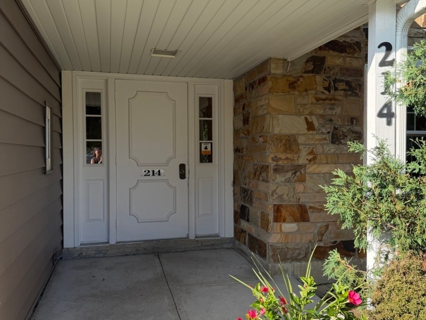 214 Maplebrook Court X1