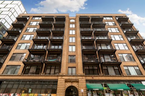 Photo of Chicago, IL 60661 (MLS # 12638775)