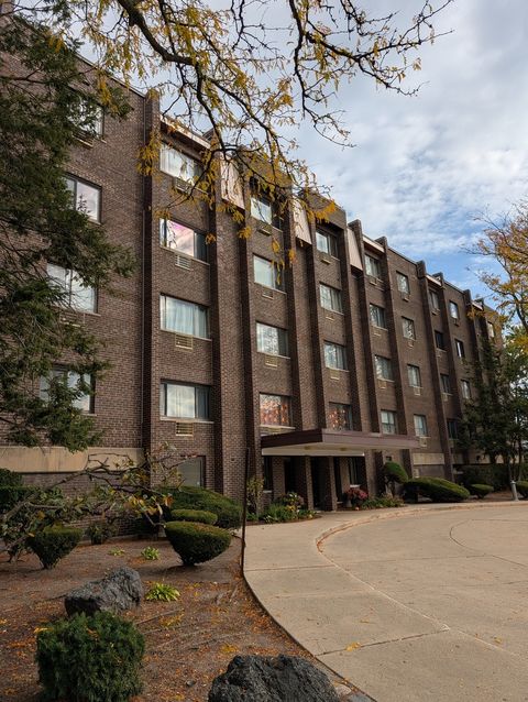 8444 W Wilson Avenue 407 Chicago IL 60656