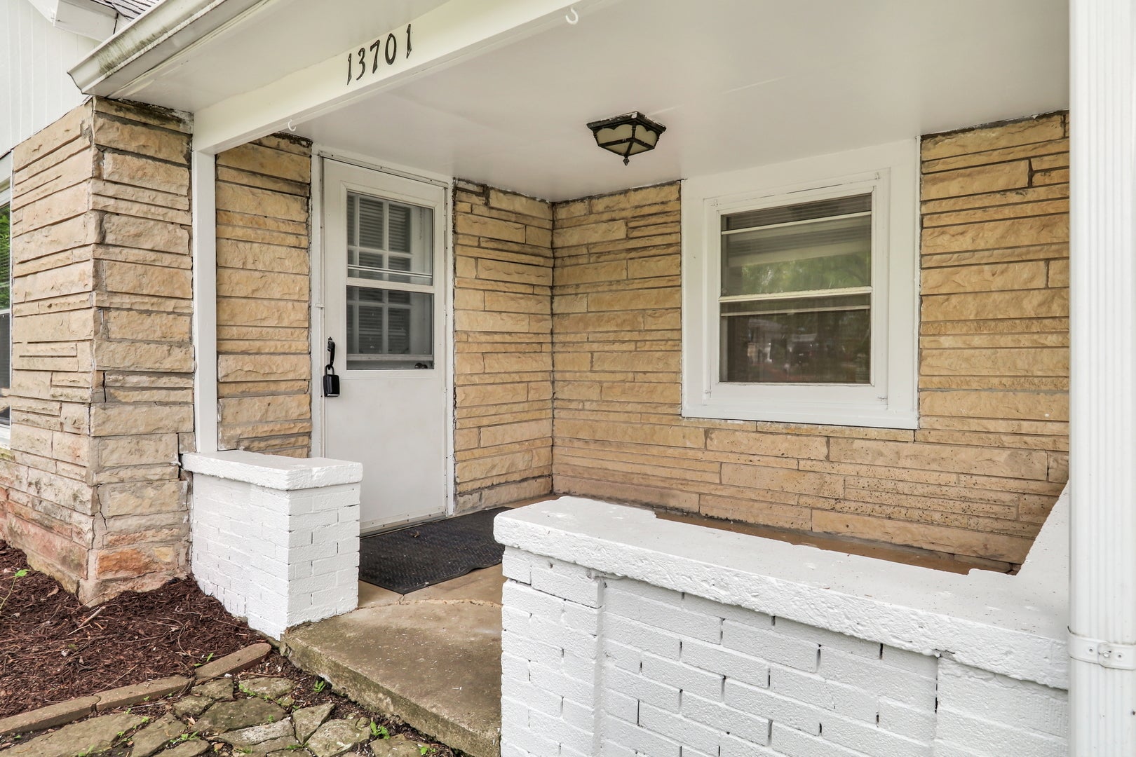 13701 Wadsworth Road
