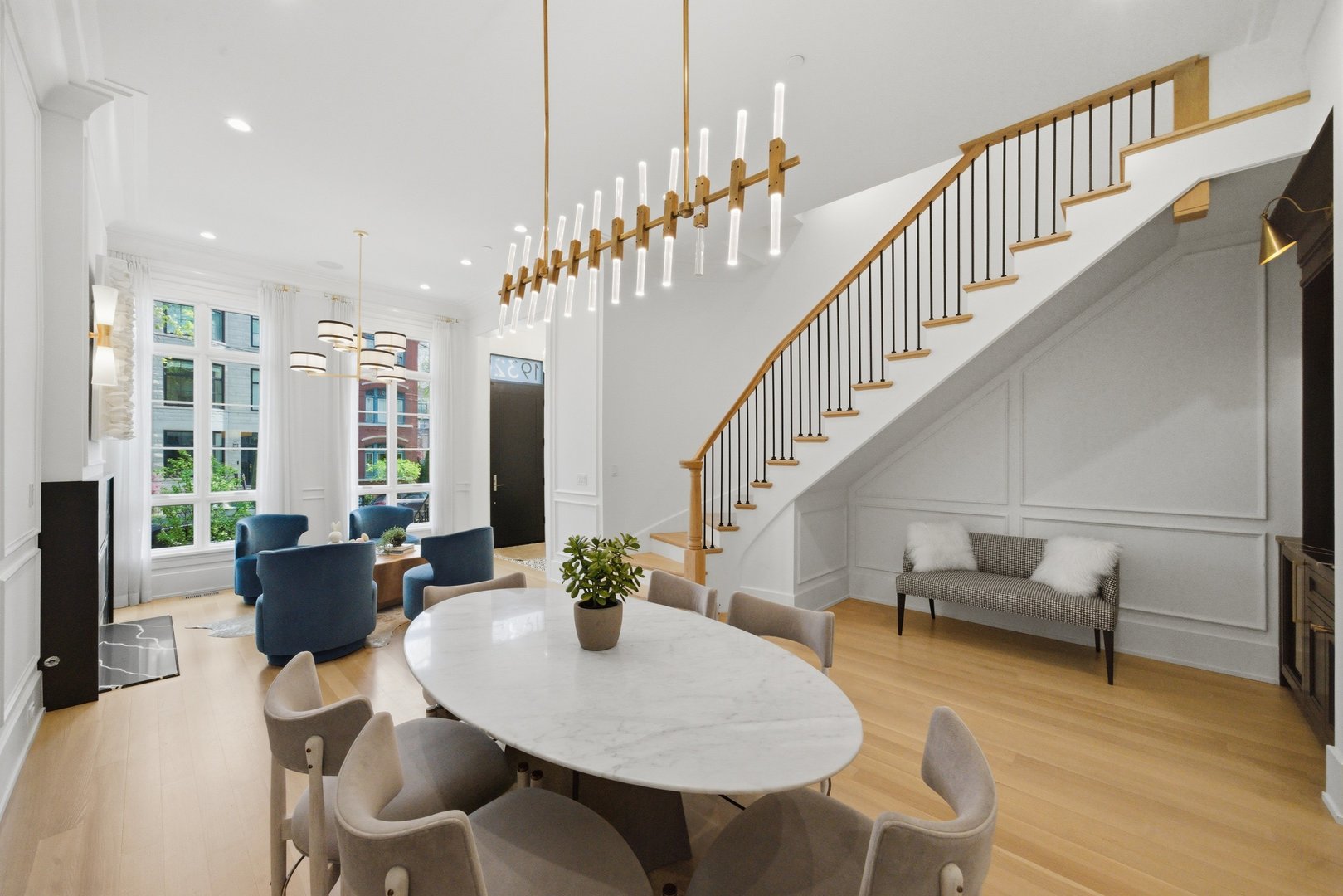 1932 N Fremont Street