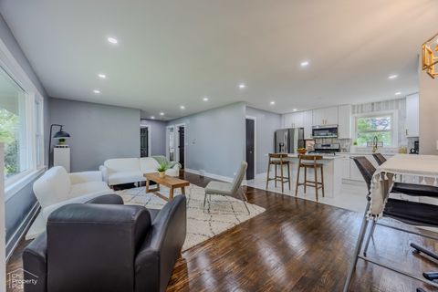 Tiny photo for 752 Rolling Drive, Lisle, IL 60532 (MLS # 12492732)