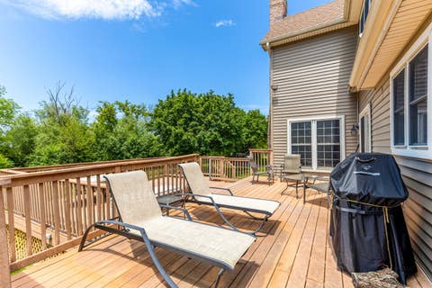 Tiny photo for 8 N Old Creek Road, Vernon Hills, IL 60061 (MLS # 12723696)