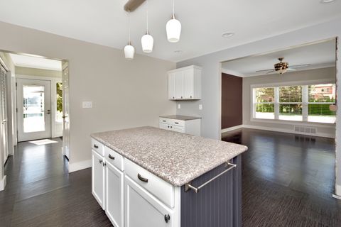 Tiny photo for 802 S Mercer Avenue, Bloomington, IL 61701 (MLS # 12451178)