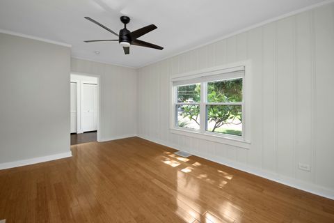 Tiny photo for 802 S Mercer Avenue, Bloomington, IL 61701 (MLS # 12451178)