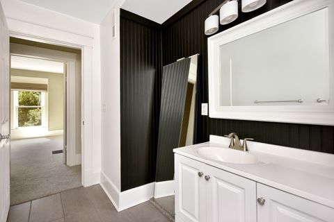 Tiny photo for 802 S Mercer Avenue, Bloomington, IL 61701 (MLS # 12451178)