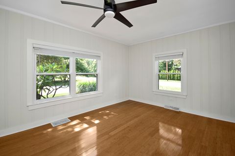 Tiny photo for 802 S Mercer Avenue, Bloomington, IL 61701 (MLS # 12451178)