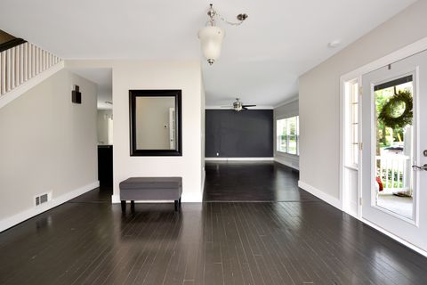 Tiny photo for 802 S Mercer Avenue, Bloomington, IL 61701 (MLS # 12451178)