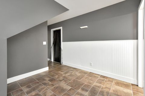 Tiny photo for 802 S Mercer Avenue, Bloomington, IL 61701 (MLS # 12451178)