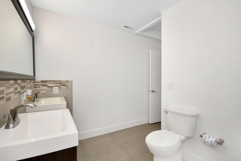 Tiny photo for 802 S Mercer Avenue, Bloomington, IL 61701 (MLS # 12451178)