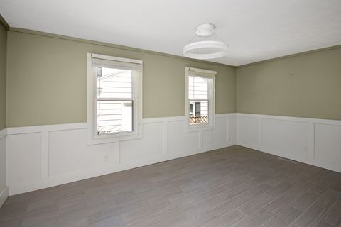 Tiny photo for 802 S Mercer Avenue, Bloomington, IL 61701 (MLS # 12451178)