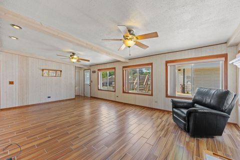 Tiny photo for 616 S Ahrens Avenue, Lombard, IL 60148 (MLS # 12516270)