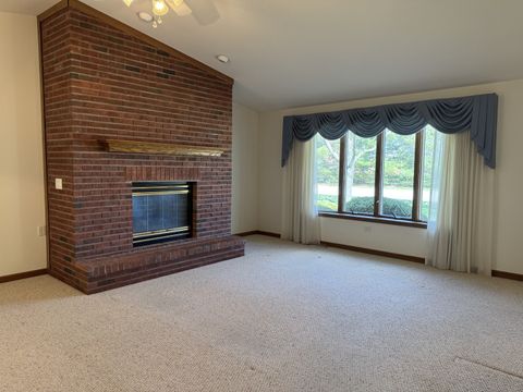 Tiny photo for 2800 Becker Drive, Peru, IL 61354 (MLS # 12611010)