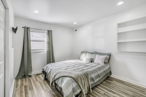 Tiny photo for 290 Oakwood Drive, Antioch, IL 60002 (MLS # 12548695)