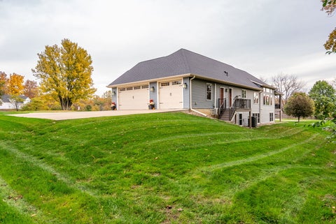 Tiny photo for 2302 Deer Ridge Circle, LeClaire, IA 52753 (MLS # 12795615)