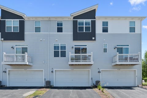 Tiny photo for 4150 Irving Road, Aurora, IL 60504 (MLS # 12738649)