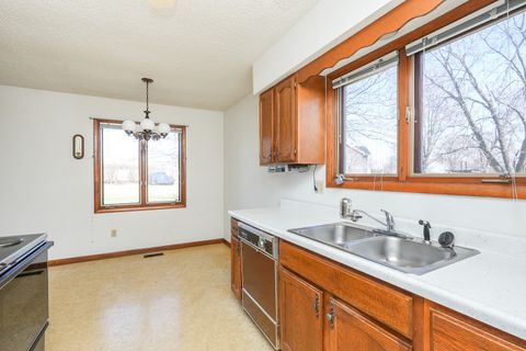 Tiny photo for 155 E Baker Street, Manteno, IL 60950 (MLS # 12586469)