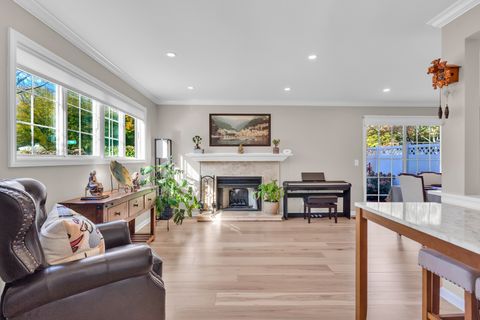 Tiny photo for 473 Le Parc Circle, Buffalo Grove, IL 60089 (MLS # 12516987)