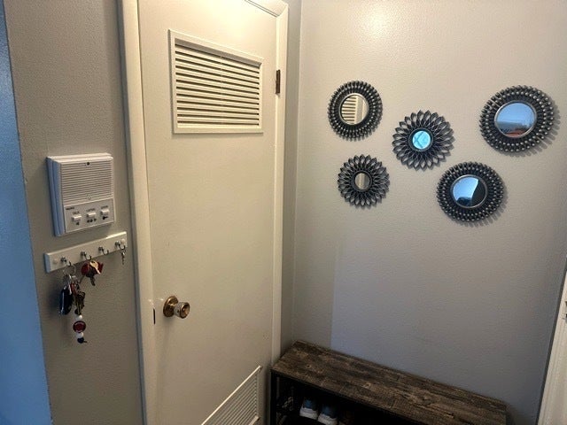 1101 Mercury Drive 1D